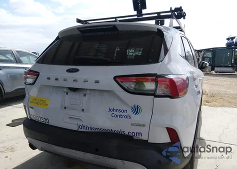 2020 Ford Escape Se z USA, uszkodzony, nr VIN 1FMCU0G62LUB74012